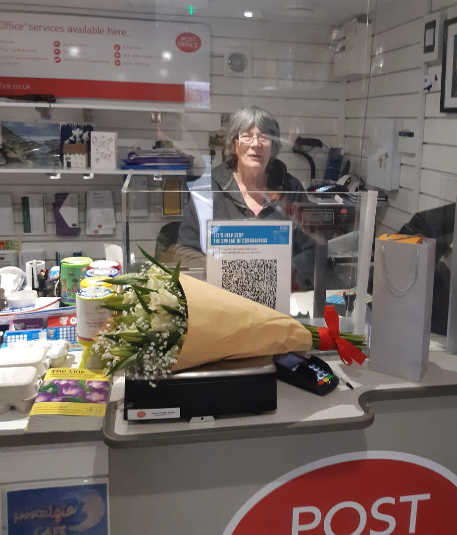 St Minver postmistress receives royal recognition