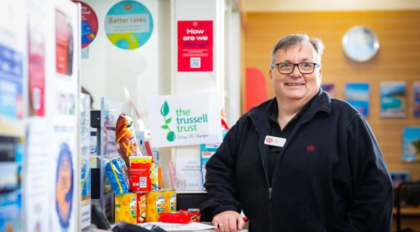 Post Office renews partnership with the Trussell Trust