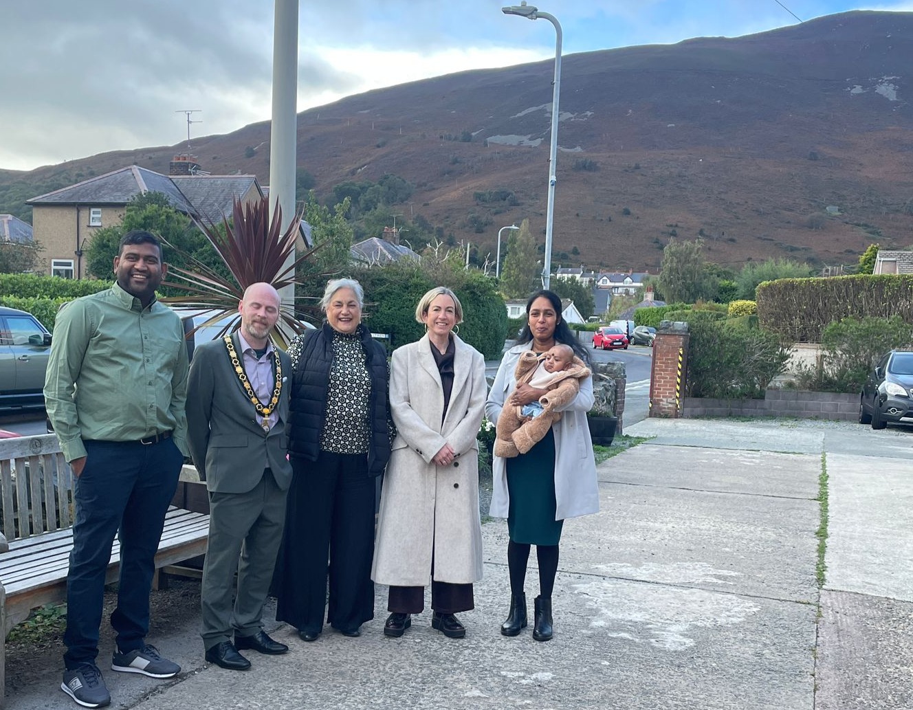 MP opens new Dwygyflchi Post Office