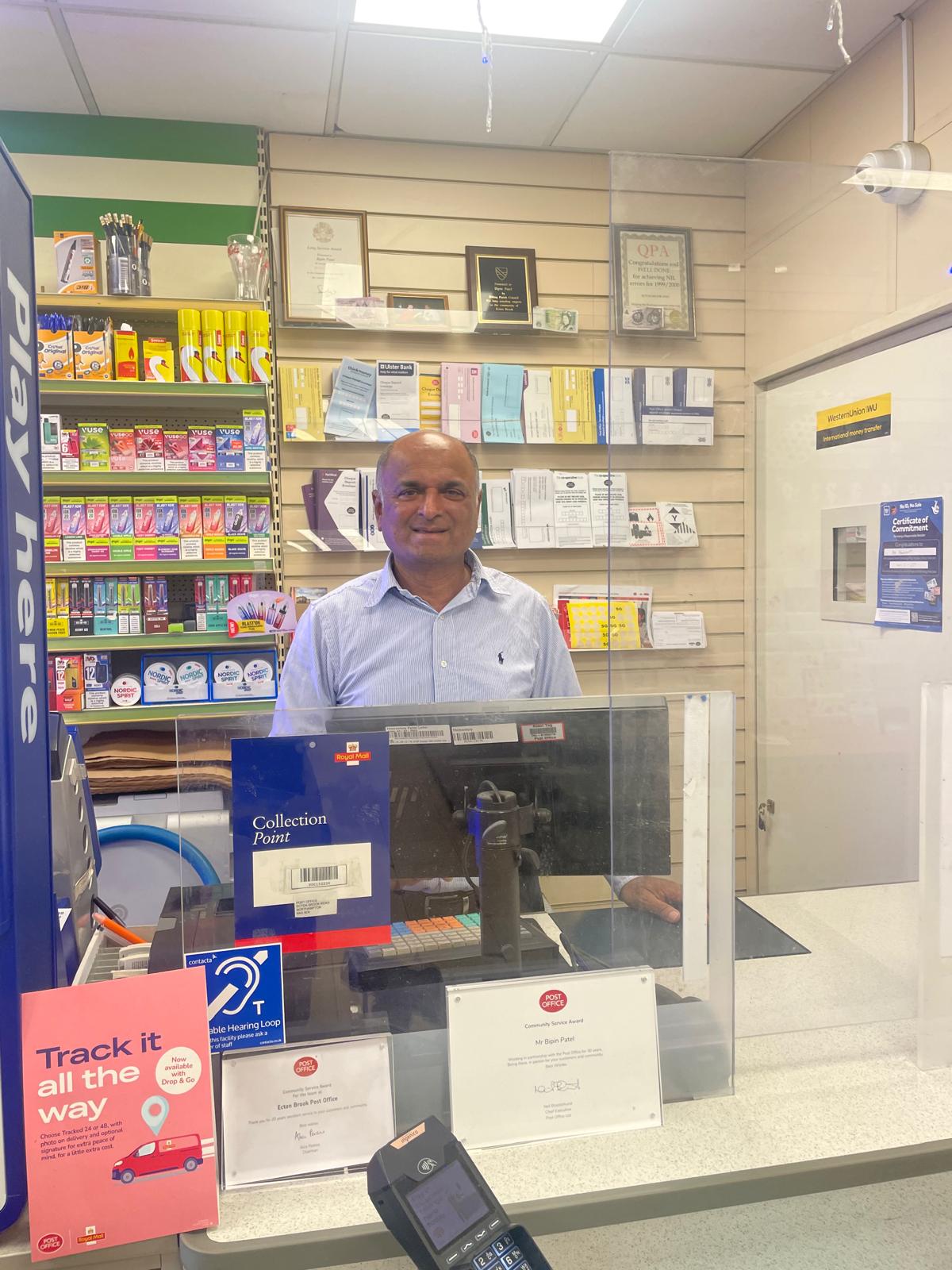 Postmaster Bipin Patel reaches 30 years' milestone